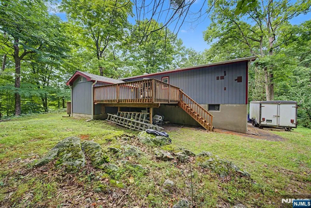 16 Foulton Terrace Sussex, NJ 07461