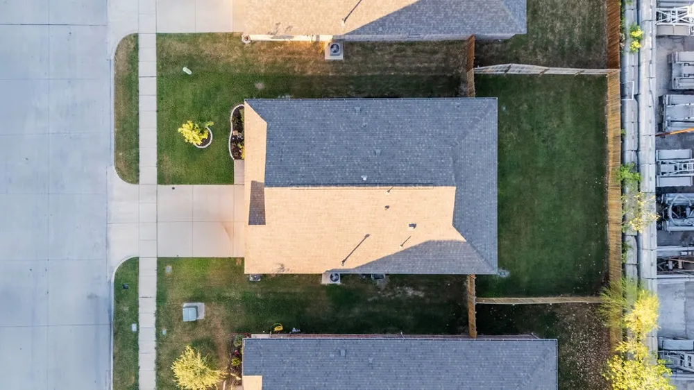 1048 Crestview Drive Hutchins, TX 75141