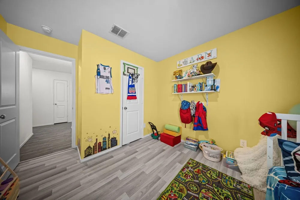 1048 Crestview Drive Hutchins, TX 75141