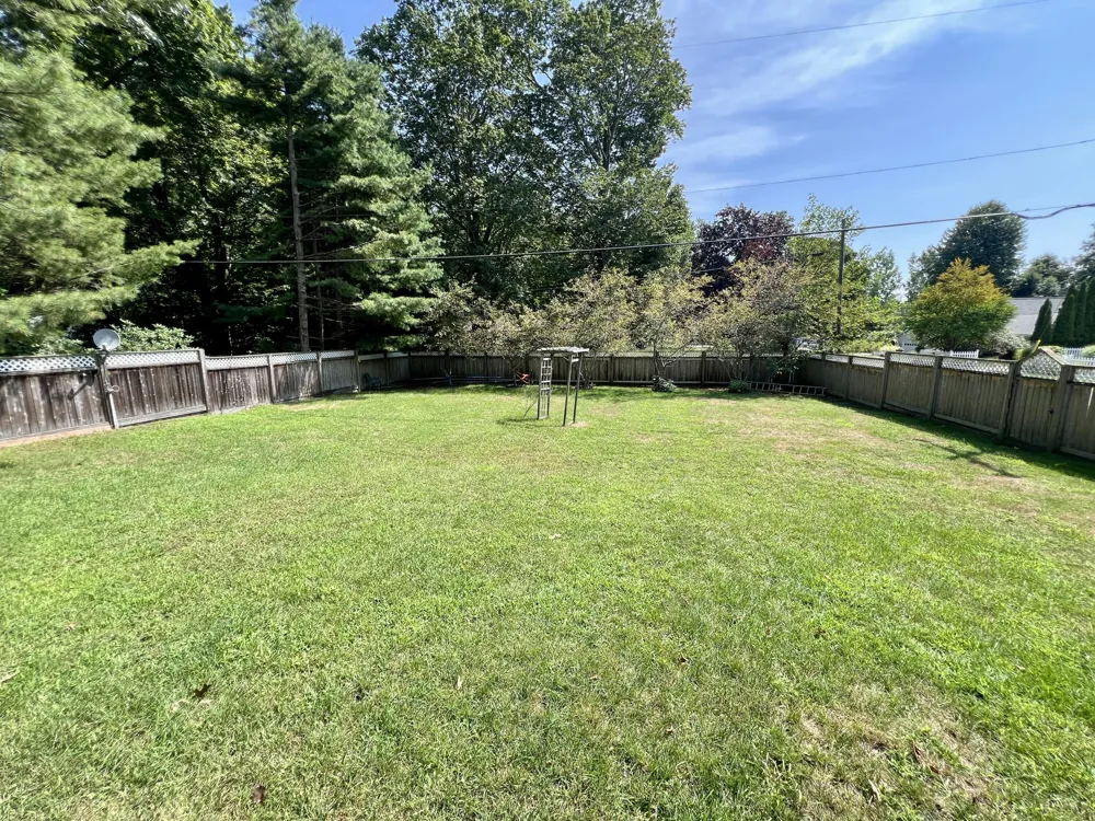 3007 Lakeshore Drive Fennville, MI 49408