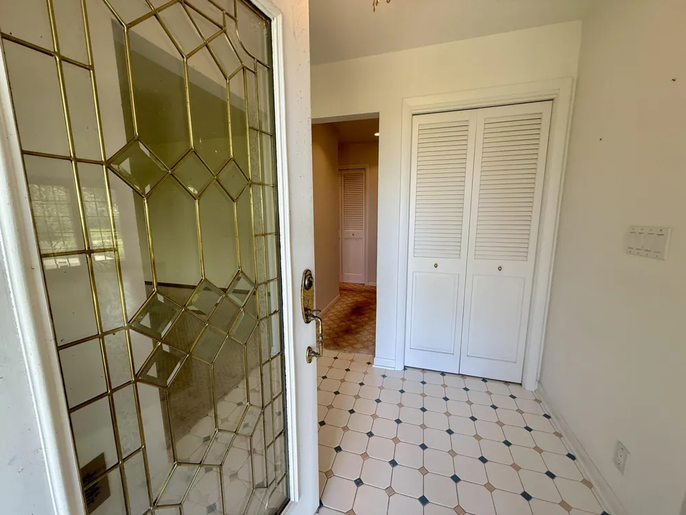 3007 Lakeshore Drive Fennville, MI 49408