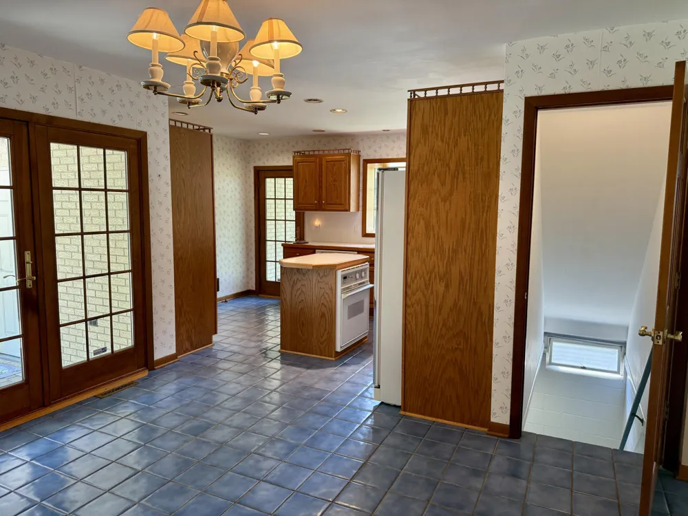 3007 Lakeshore Drive Fennville, MI 49408