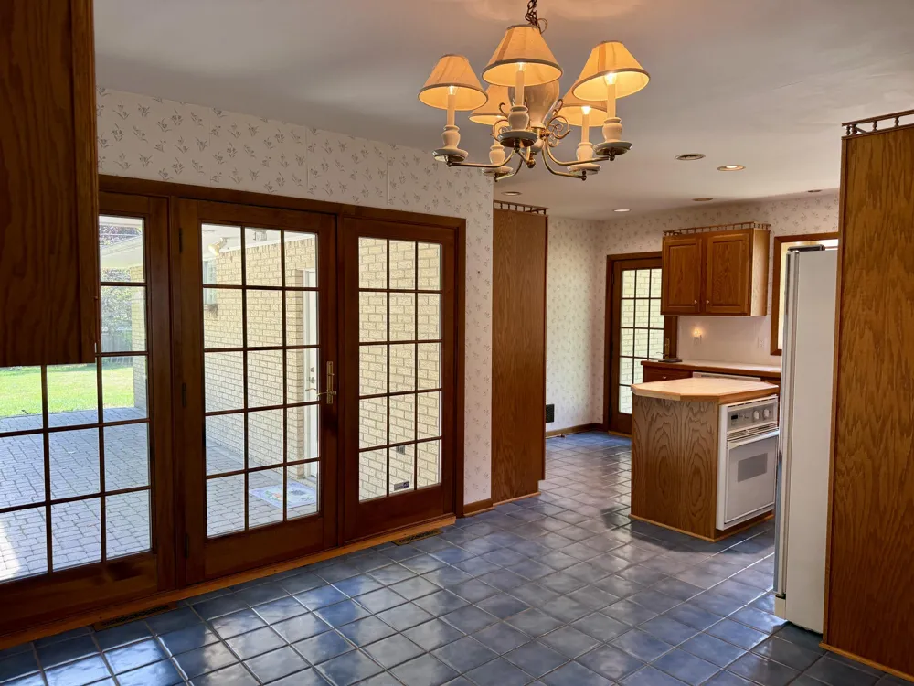 3007 Lakeshore Drive Fennville, MI 49408