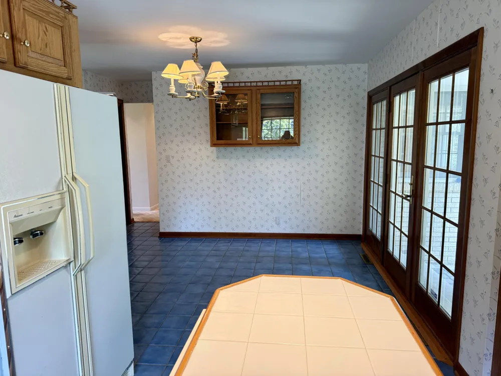 3007 Lakeshore Drive Fennville, MI 49408