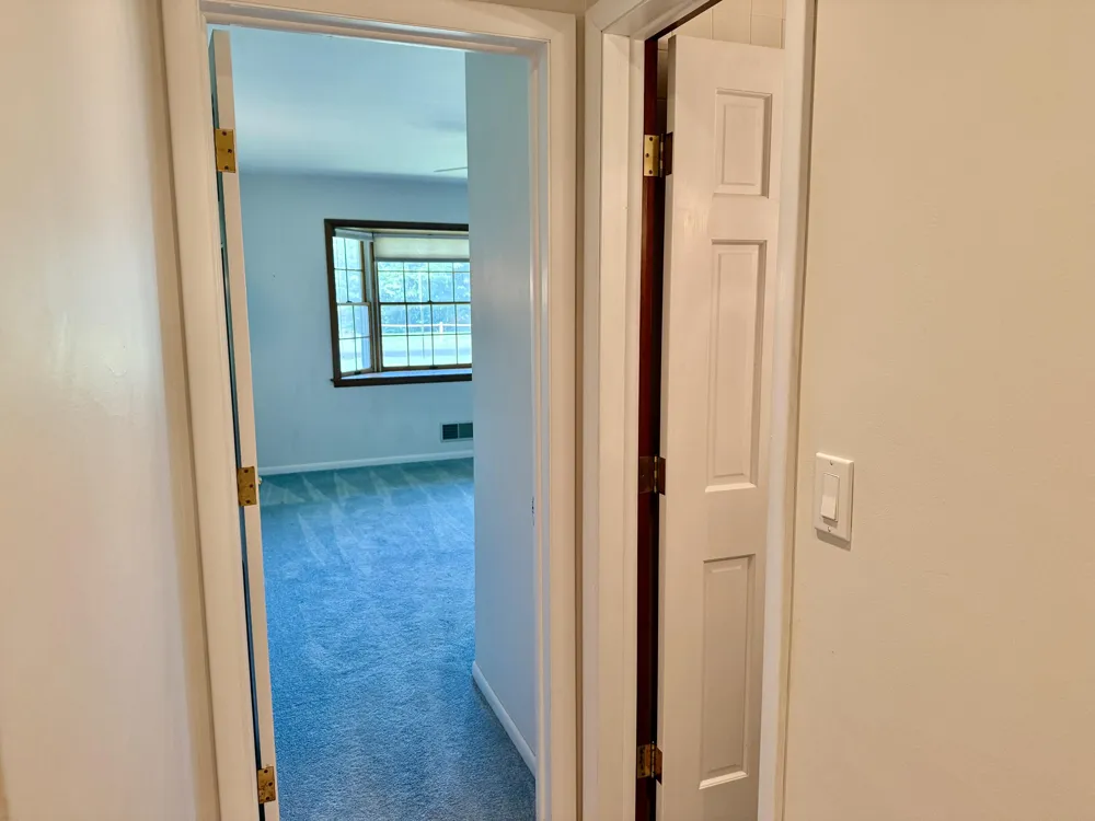 3007 Lakeshore Drive Fennville, MI 49408