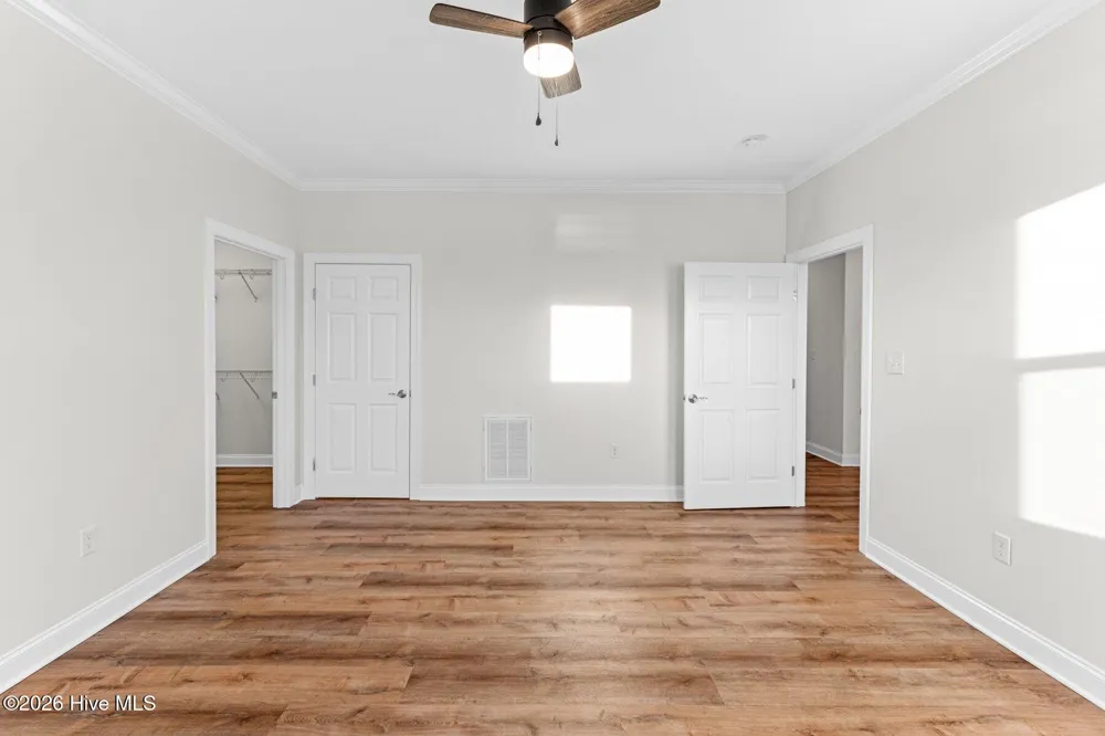 400 S Kingfisher Lane S Hampstead, NC 28443