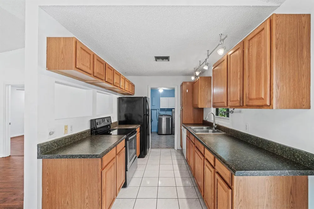 7442 Canal Drive Lake Worth, FL 33467
