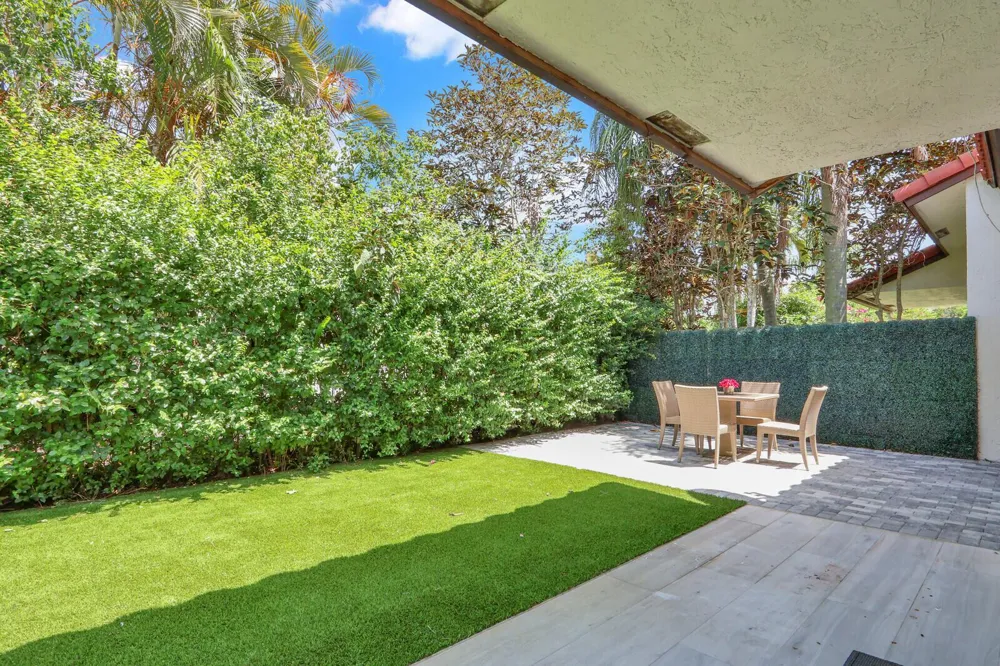 13483 FOUNTAIN VIEW BOULEVARD Wellington, FL 33414