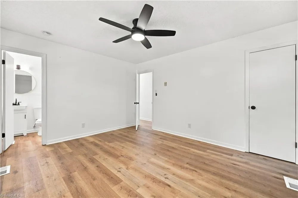 5503 Mallard Drive Browns Summit, NC 27214