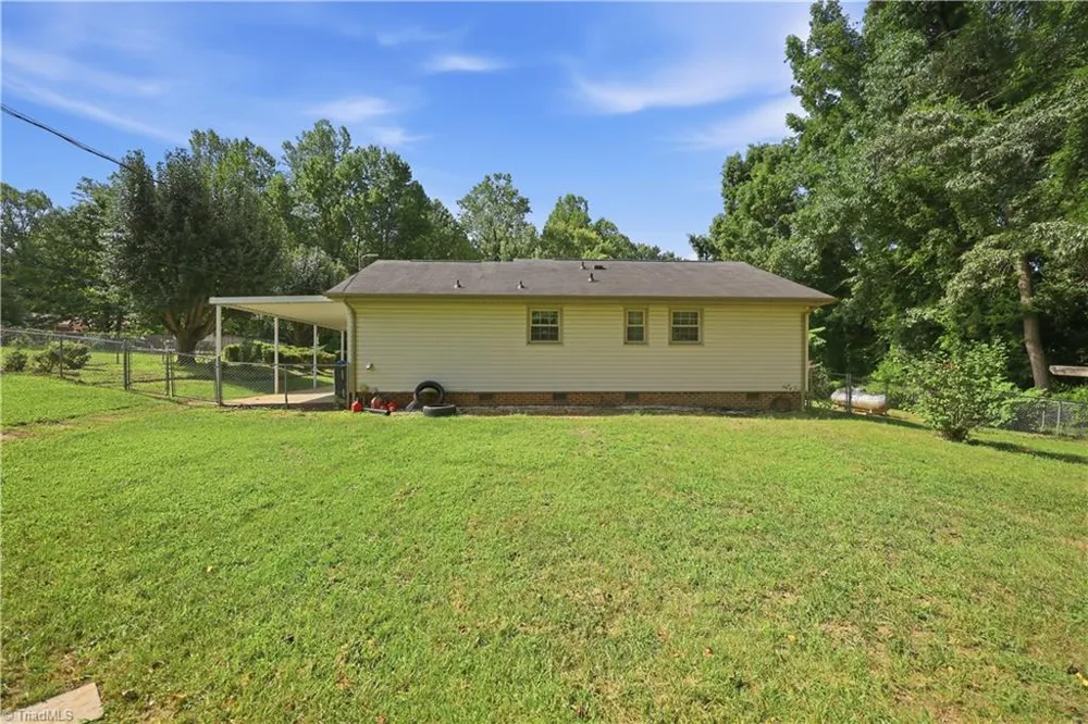 5503 Mallard Drive Browns Summit, NC 27214