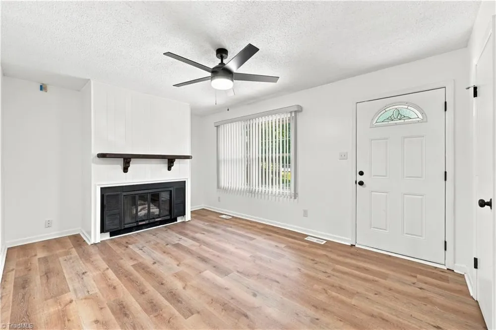 5503 Mallard Drive Browns Summit, NC 27214