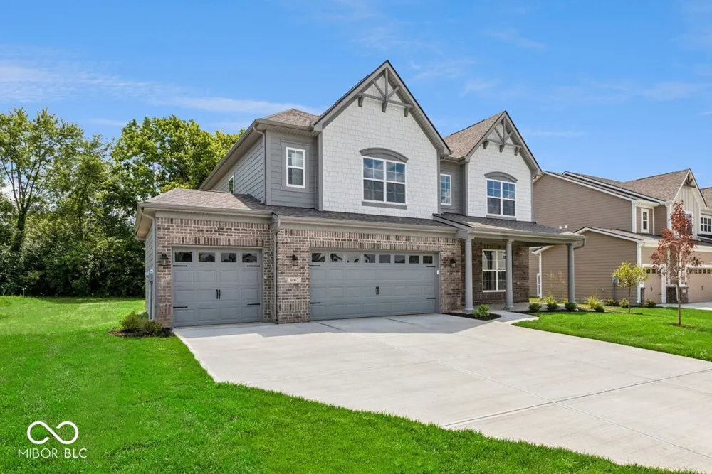 975 Vineyard Way Greenwood, IN 46143
