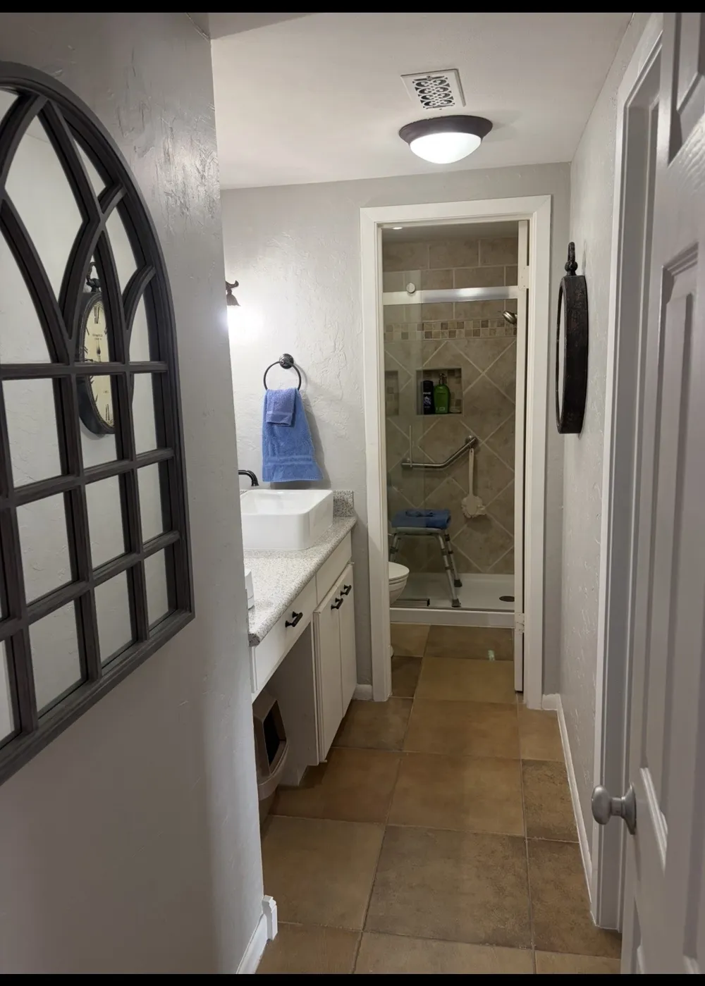 5619 Thunderbird Court #B Granbury, TX 76049