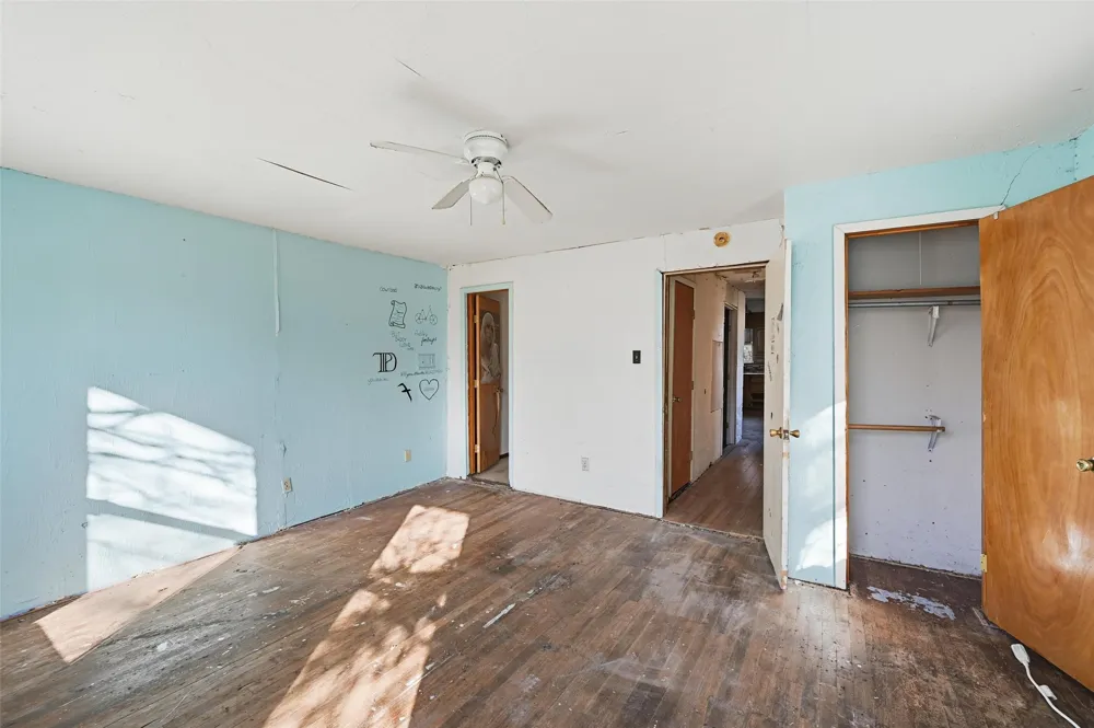 604 S Spears Street Alvarado, TX 76009