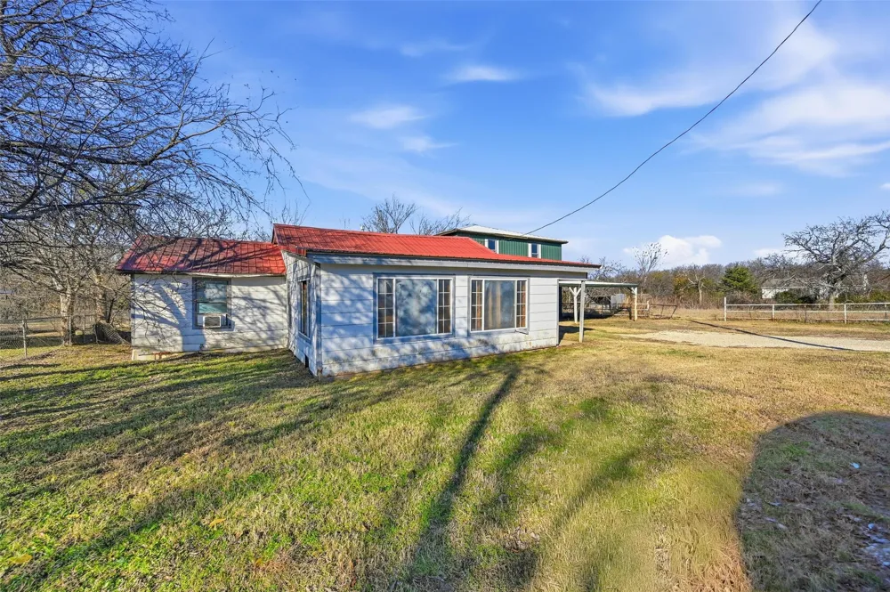 604 S Spears Street Alvarado, TX 76009