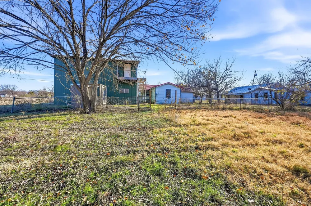 604 S Spears Street Alvarado, TX 76009