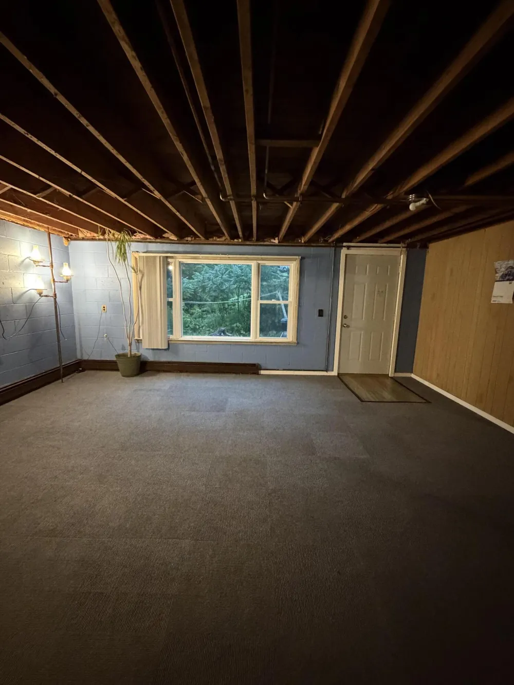 12215 Leonard Road Nunica, MI 49448