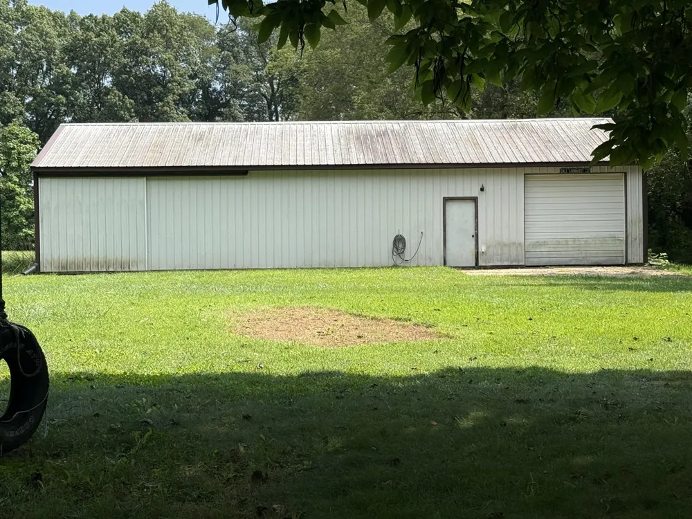11826 9 1/2 Mile Road Ceresco, MI 49033