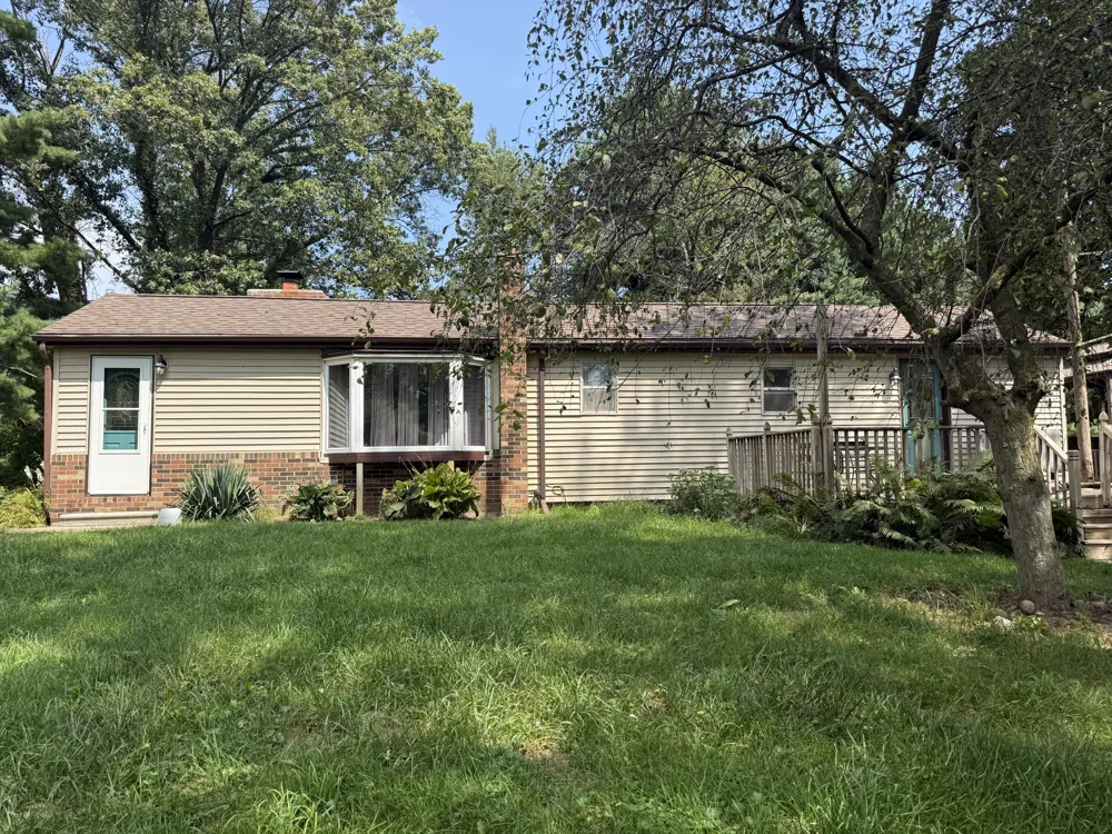 11826 9 1/2 Mile Road Ceresco, MI 49033