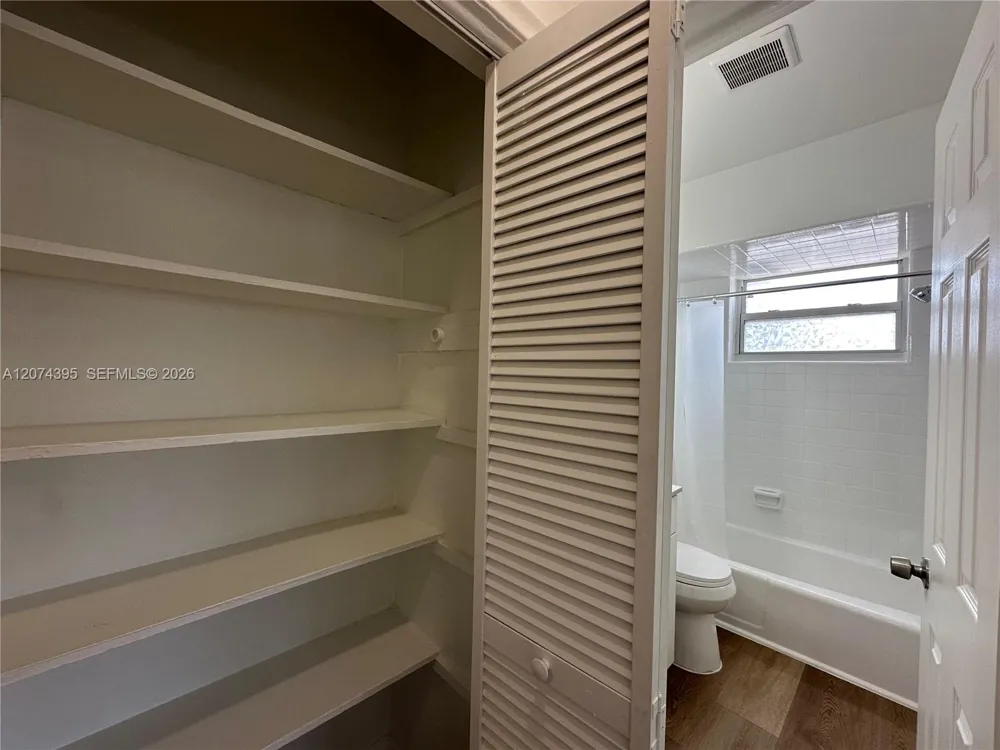 2822 Van Buren St #101 Hollywood, FL 33020