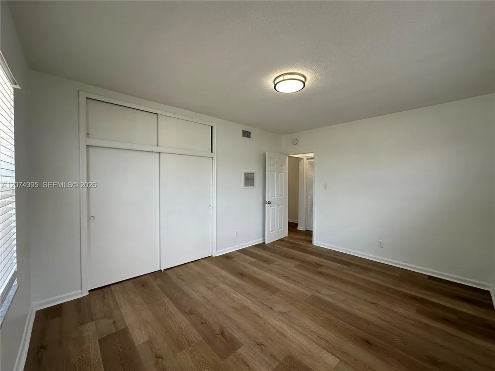 2822 Van Buren St #101 Hollywood, FL 33020