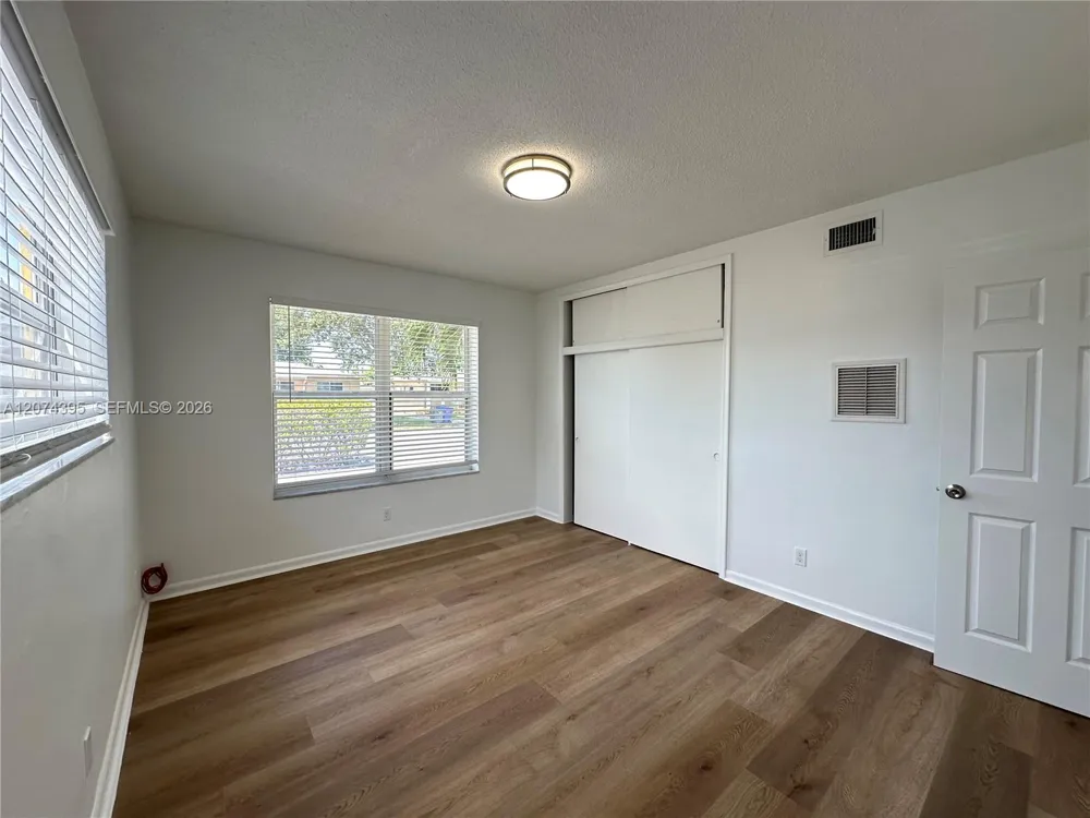 2822 Van Buren St #101 Hollywood, FL 33020