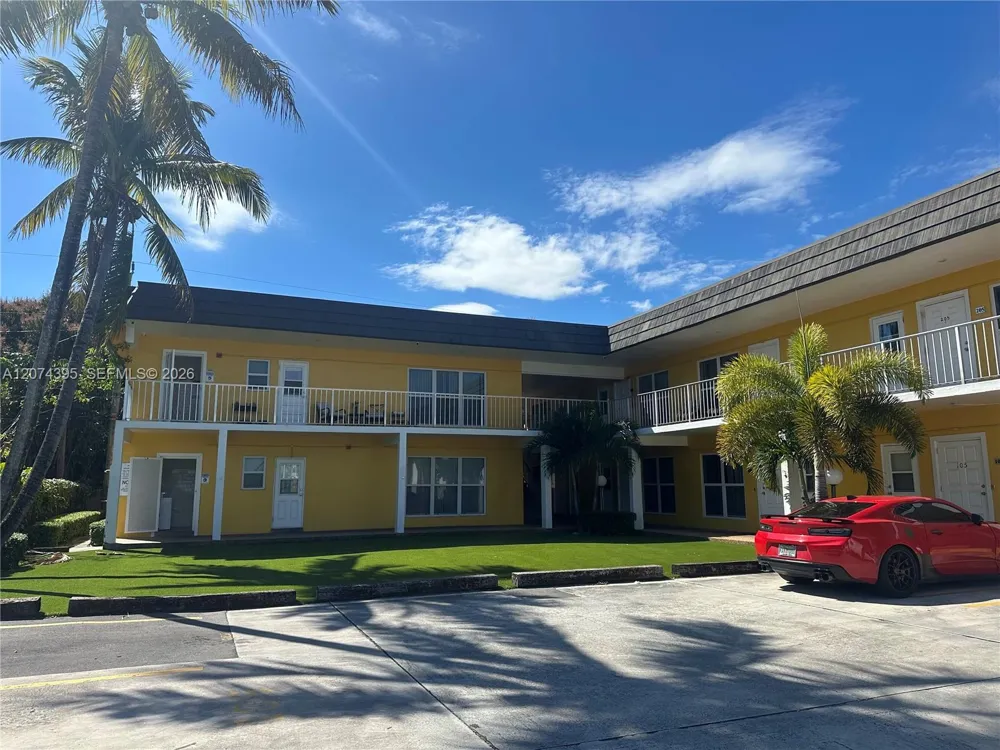 2822 Van Buren St #101 Hollywood, FL 33020