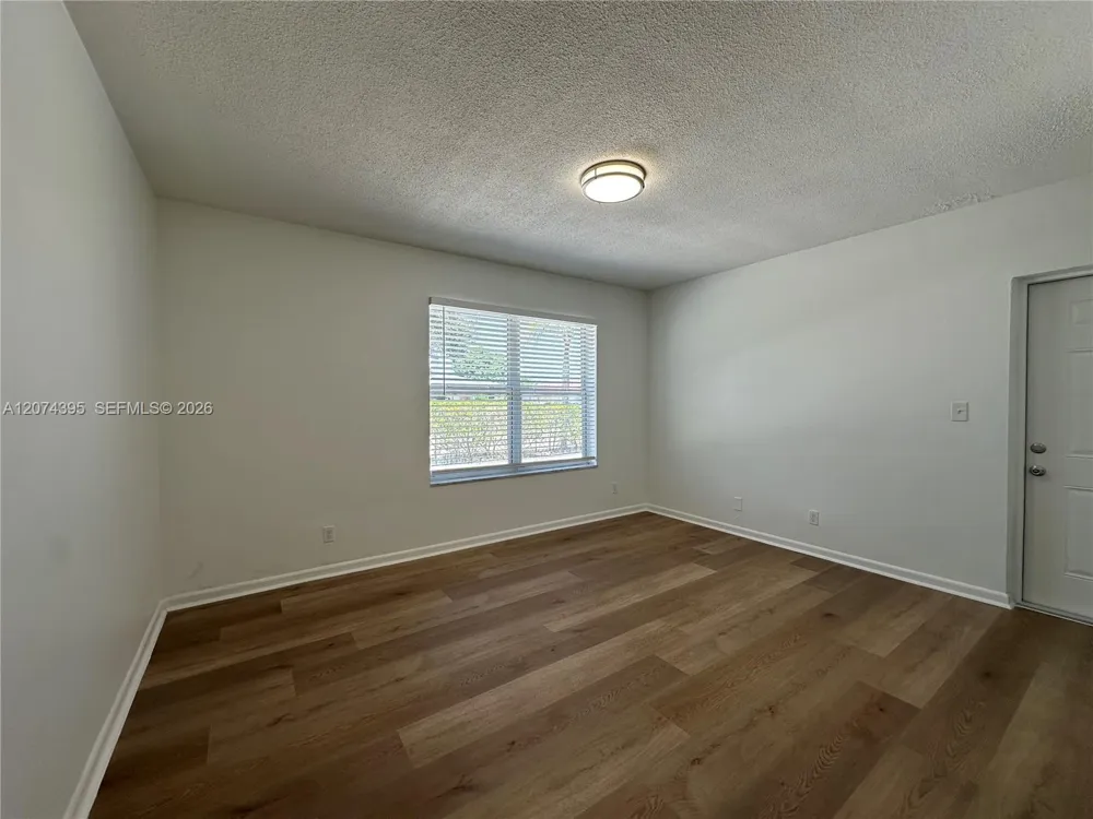 2822 Van Buren St #101 Hollywood, FL 33020