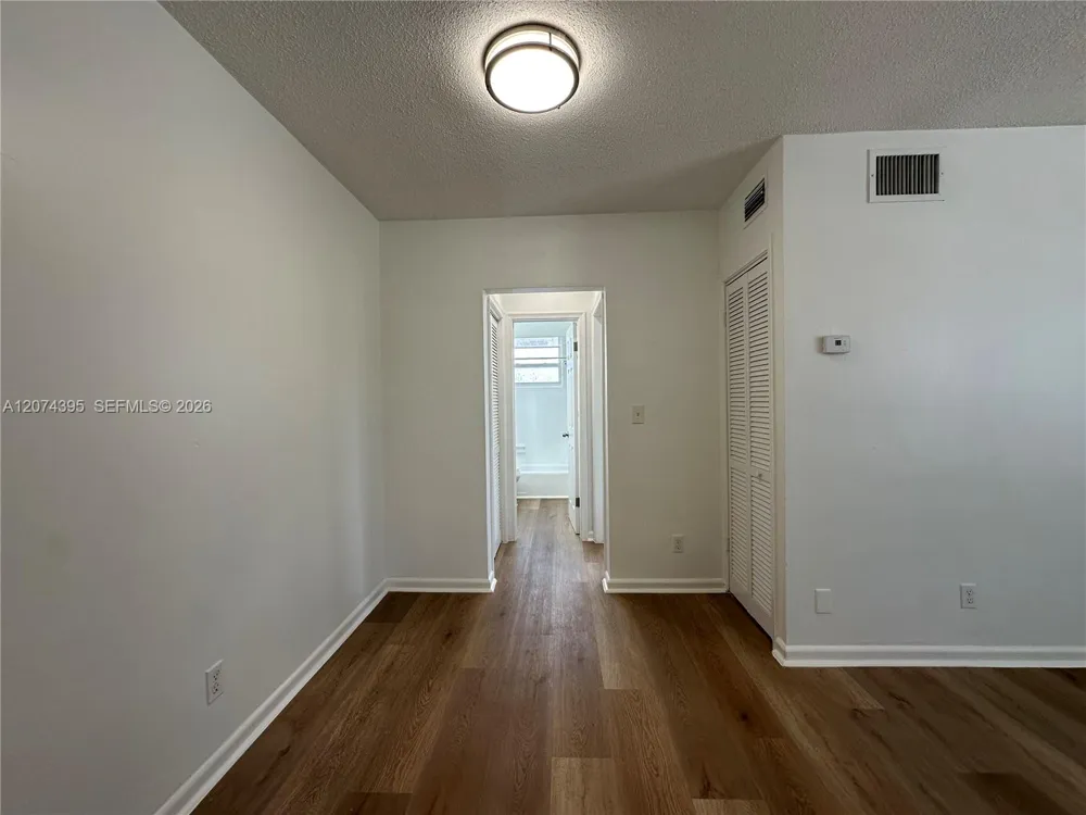 2822 Van Buren St #101 Hollywood, FL 33020