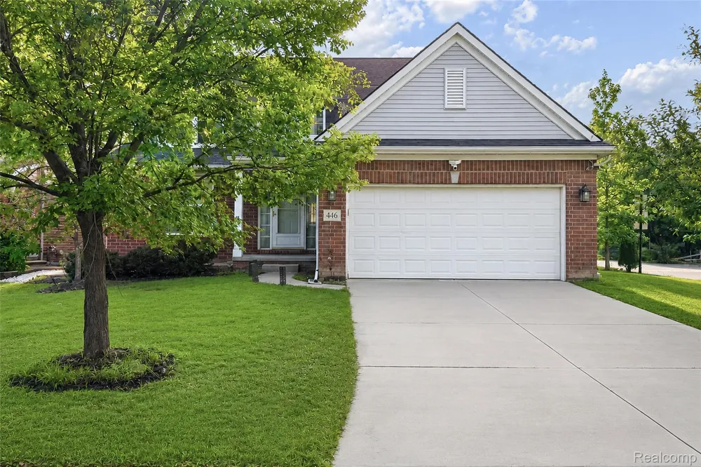446 Cherry Stone Drive Canton Charter Township, MI 48188