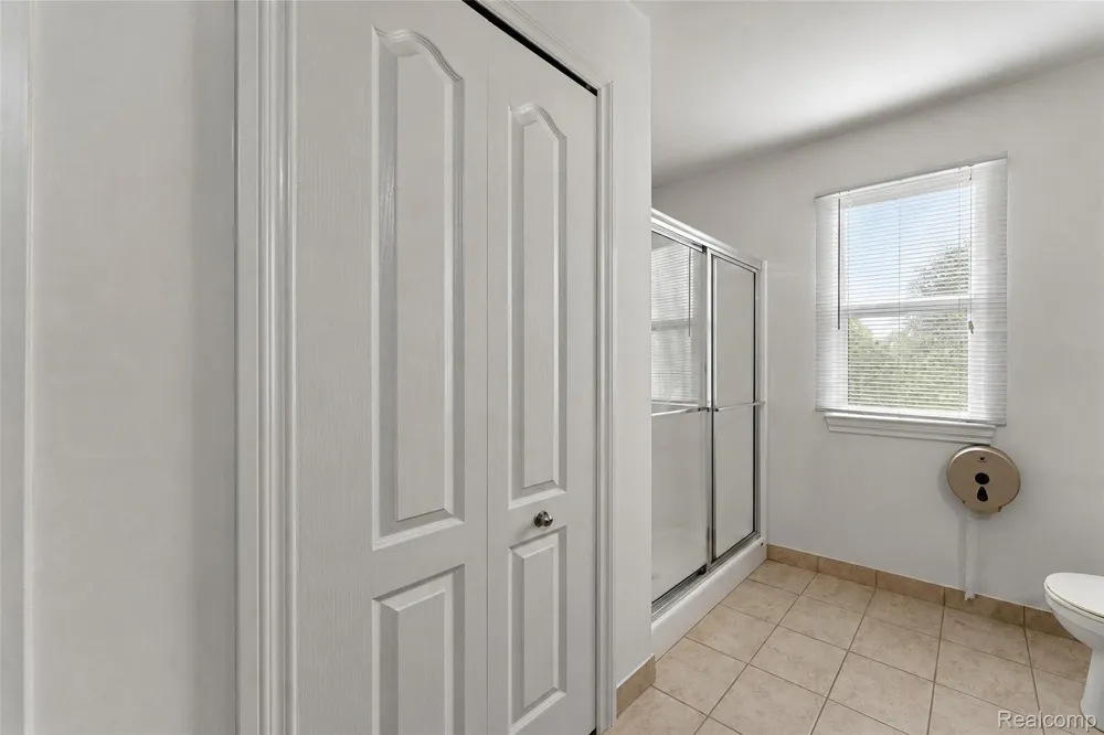 446 Cherry Stone Drive Canton Charter Township, MI 48188