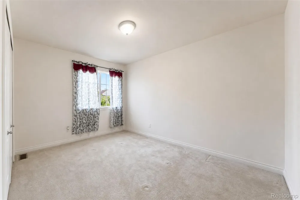 446 Cherry Stone Drive Canton Charter Township, MI 48188