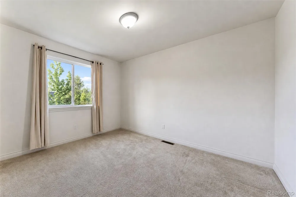 446 Cherry Stone Drive Canton Charter Township, MI 48188