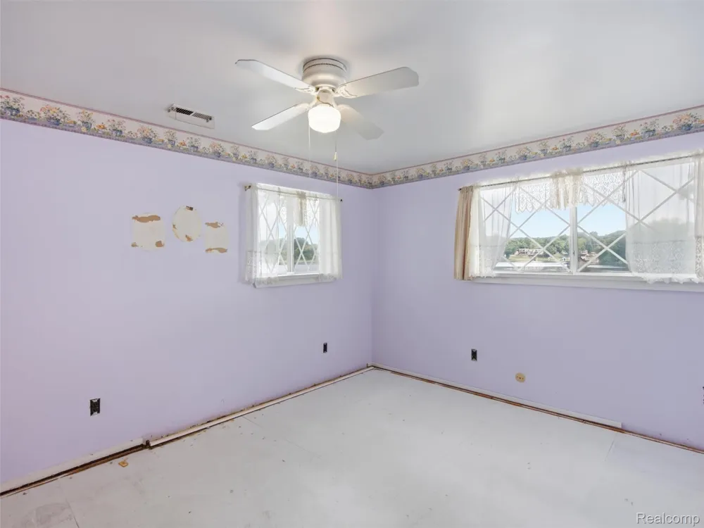 8954 Patrick Drive Springfield Charter Township, MI 48350