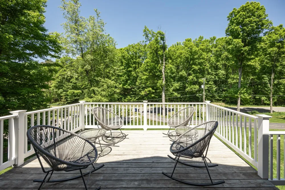 4301 W Burdickville Road Empire Township, MI 49664