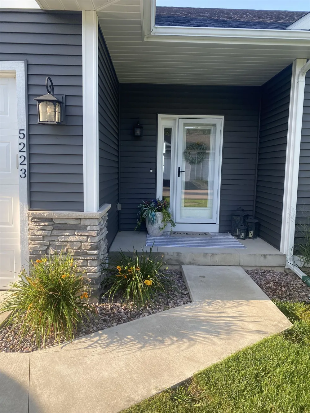 5223 Lone Maple Drive Garfield Charter Township, MI 49685