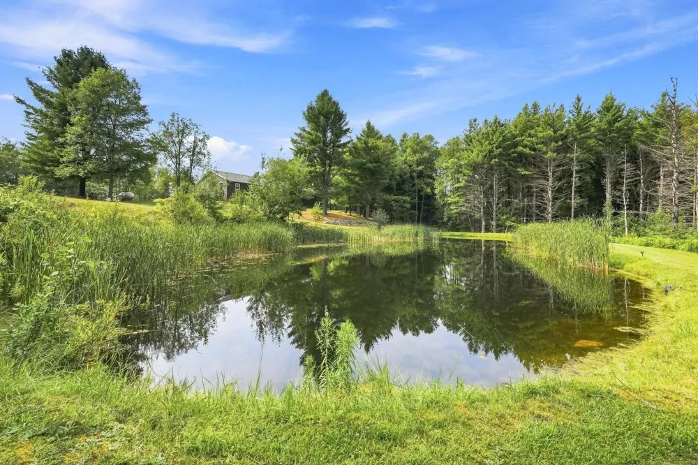 21222 21 Mile Road Burdell Township, MI 49688