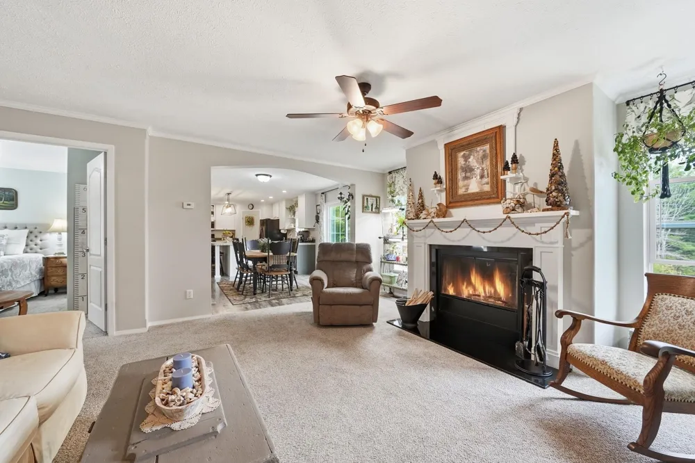 21222 21 Mile Road Burdell Township, MI 49688