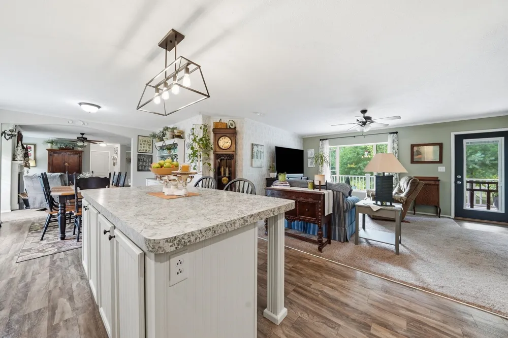 21222 21 Mile Road Burdell Township, MI 49688