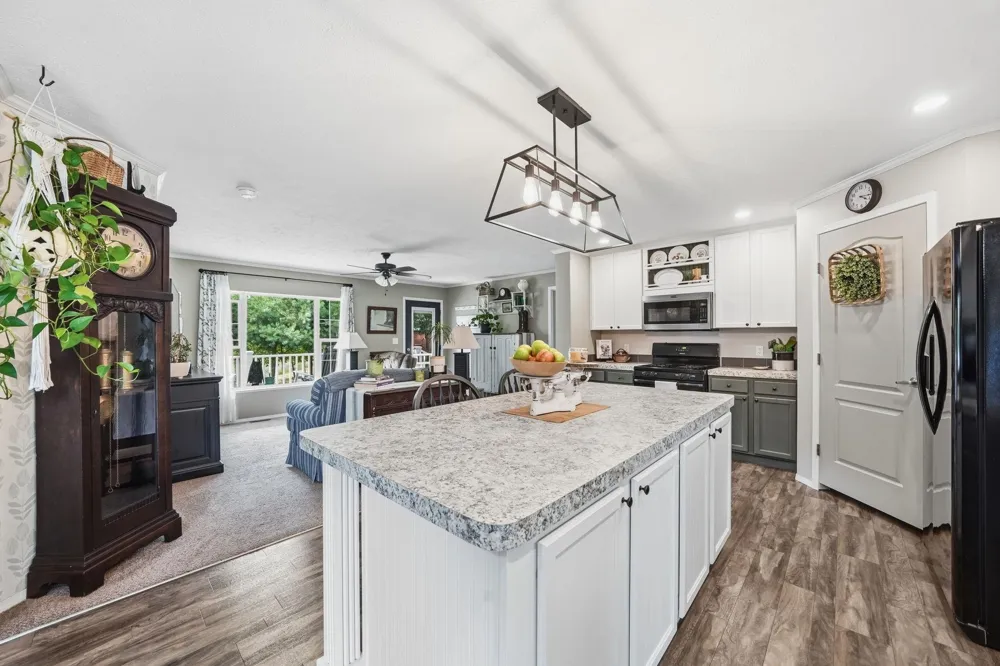 21222 21 Mile Road Burdell Township, MI 49688