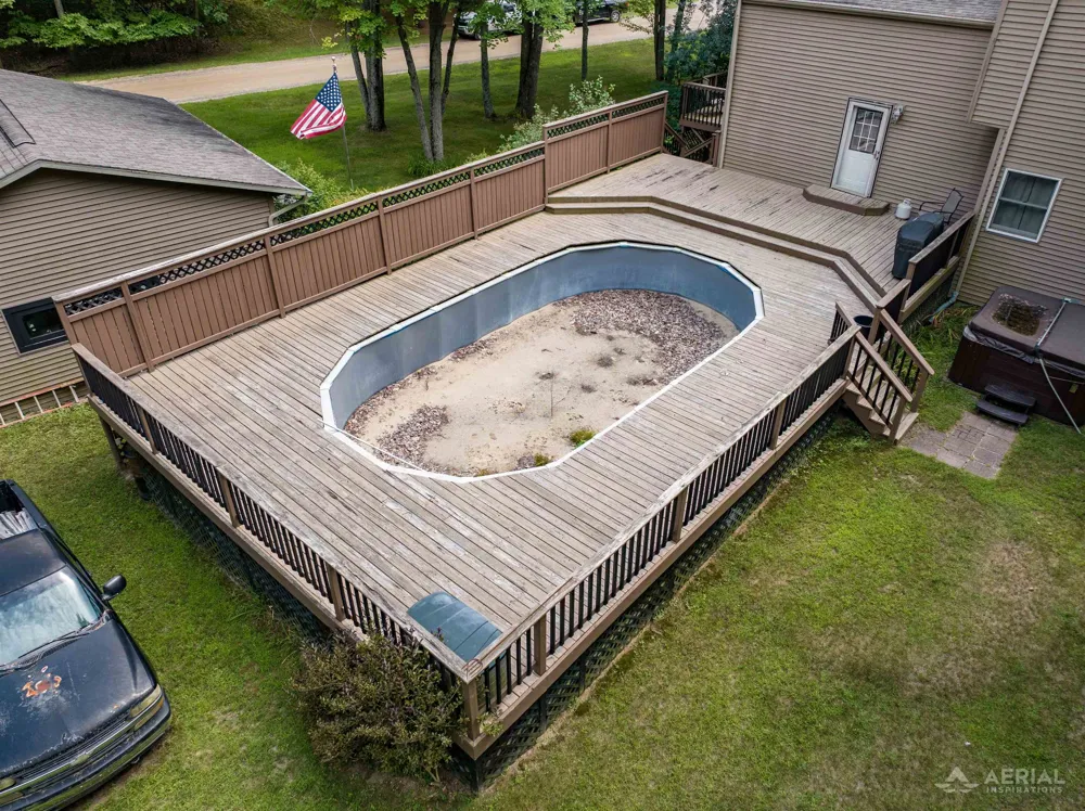 1741 Ogemaw Trail Churchill Township, MI 48661