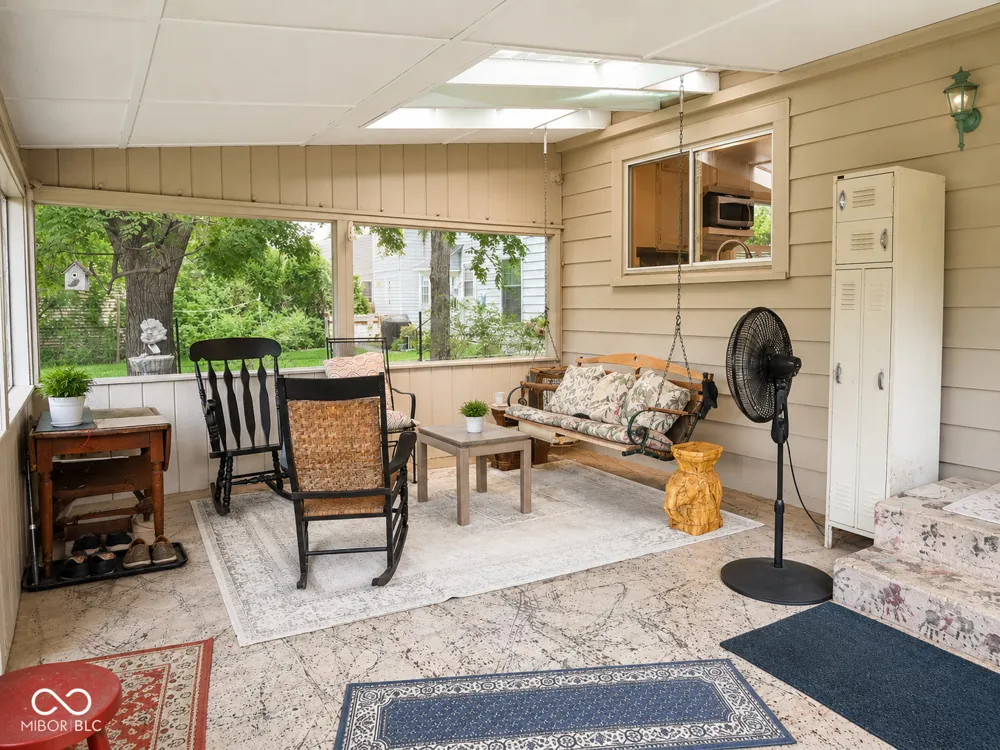2216 Caldwell Place Columbus, IN 47201