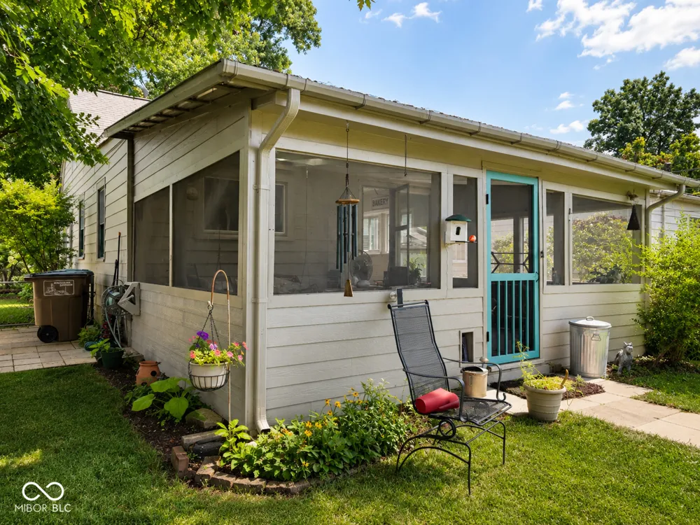 2216 Caldwell Place Columbus, IN 47201