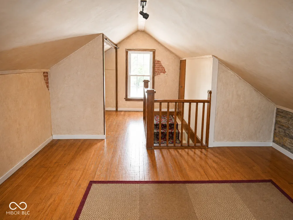 2216 Caldwell Place Columbus, IN 47201