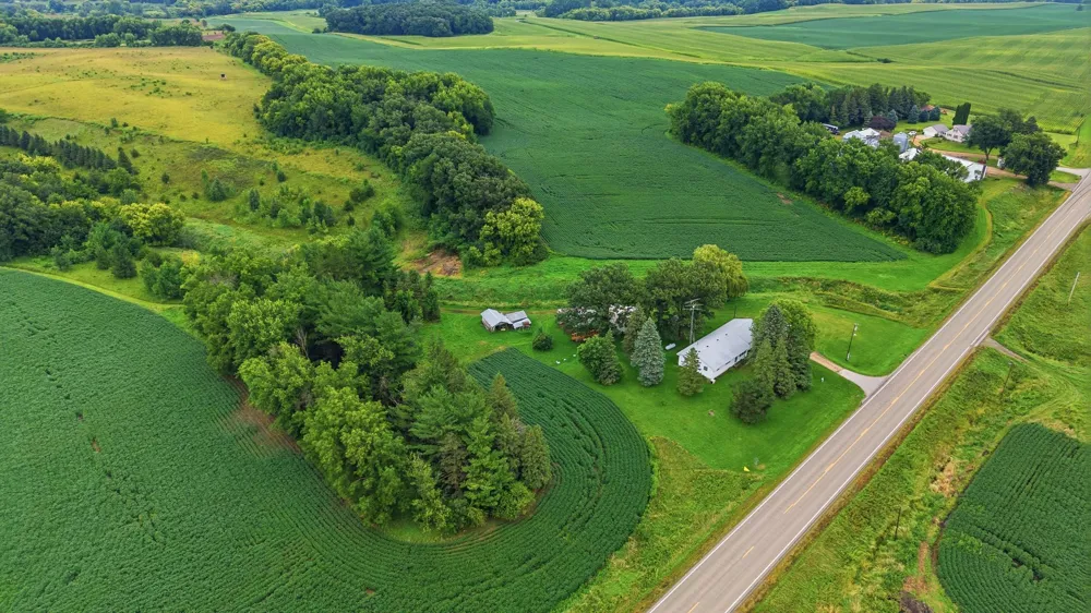 14771 295th Avenue Waseca, MN 56093