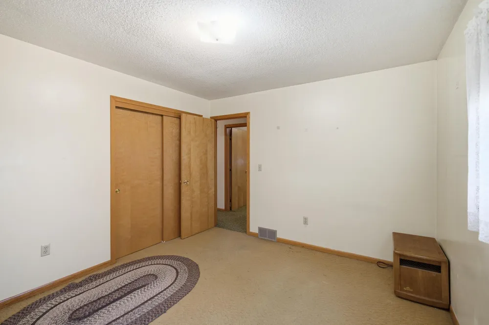 14771 295th Avenue Waseca, MN 56093