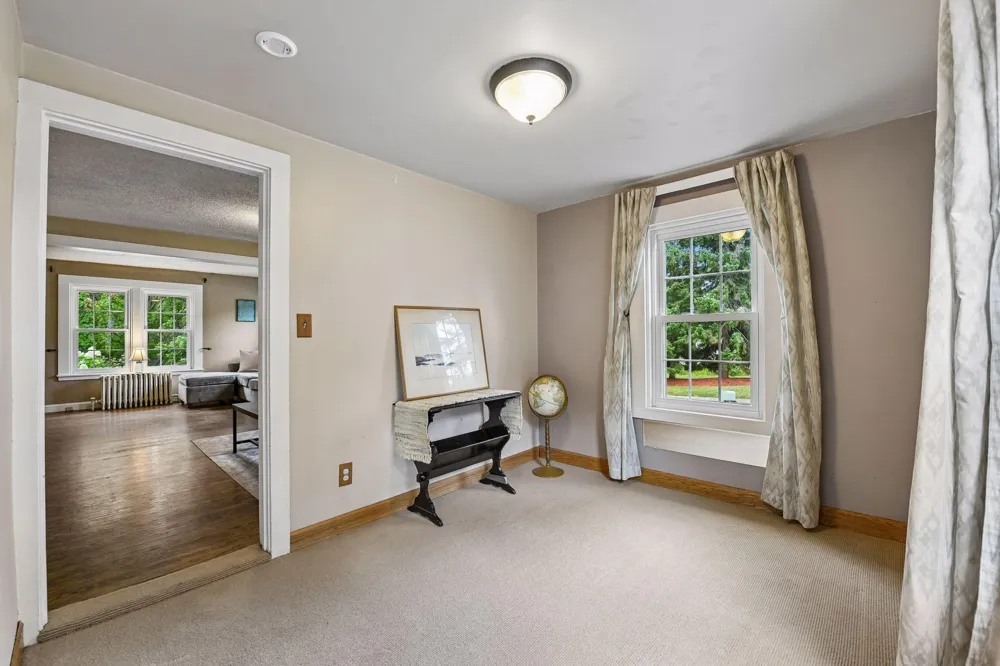 7706 Erie Avenue Chanhassen, MN 55317