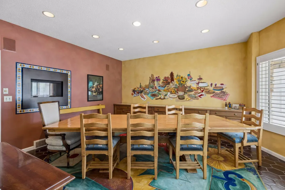 1355 Medora Road Mendota Heights, MN 55118