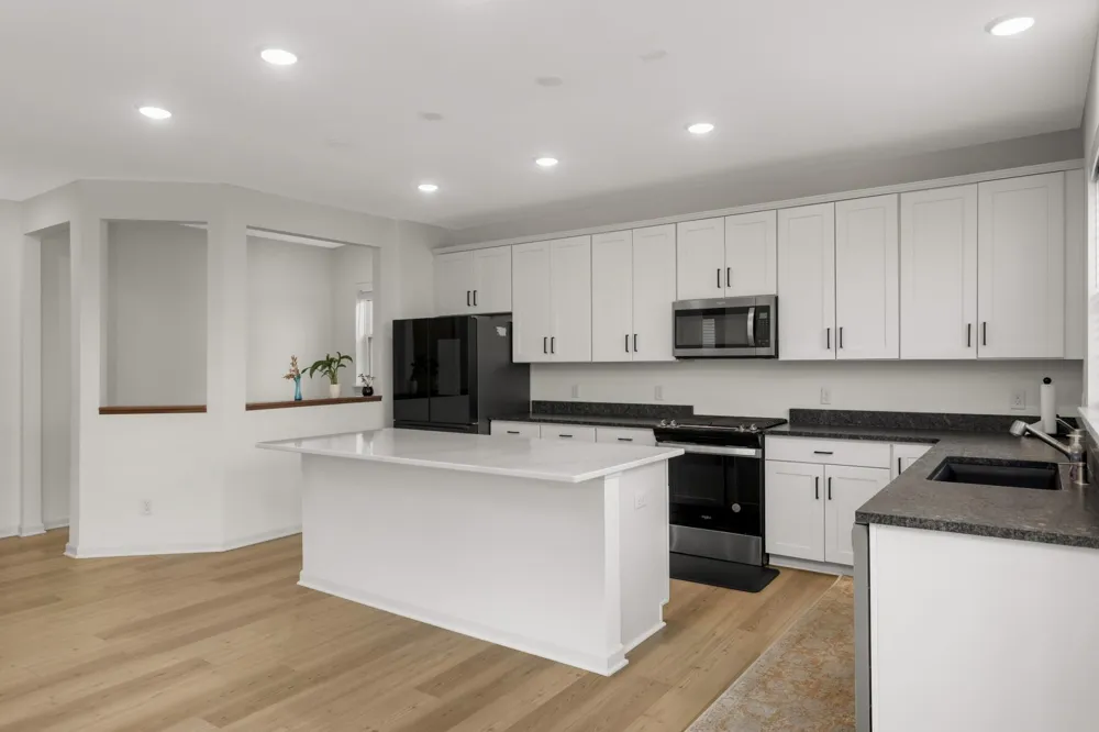 4917 Obsidian Way Victoria, MN 55386
