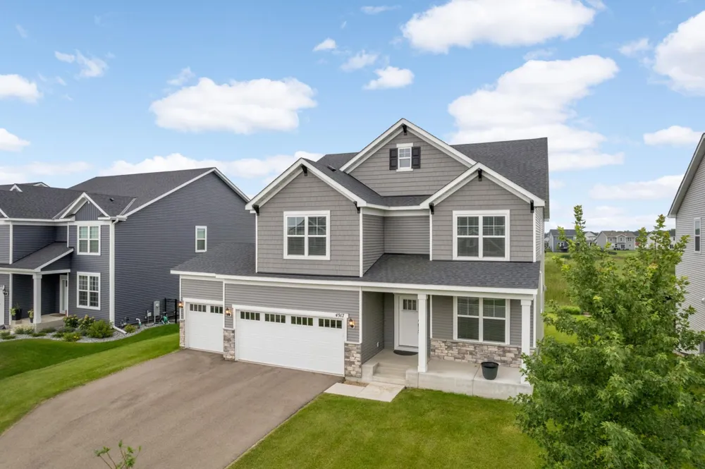 4917 Obsidian Way Victoria, MN 55386